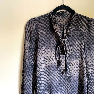 Theory Silk Chiffon Lightweight Button Up Neck Tie Long Sleeve Shirt